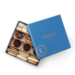 Cioccolatini assortiti in scatola regalo